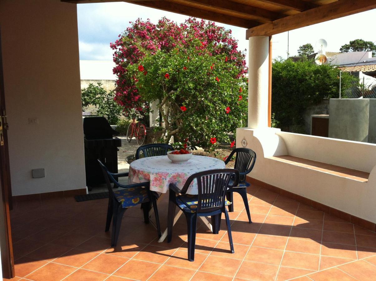 Villa By The Vulcano - 70Mq Plus Large Garden And Patio Exterior foto